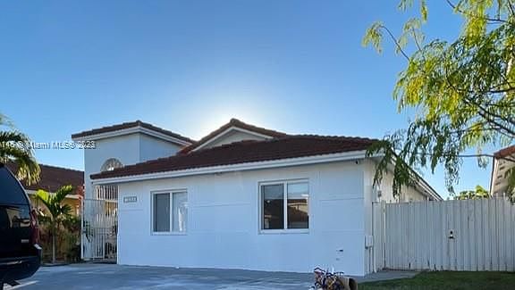 5th image of 12358 NW 98th Ln