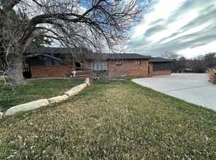 1806 Barham Blvd, Dodge City, KS 67801