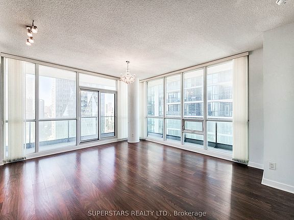 3rd image of 33 Bay St #3304