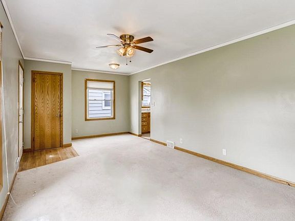 4th image of 1699 Iowa Ave E