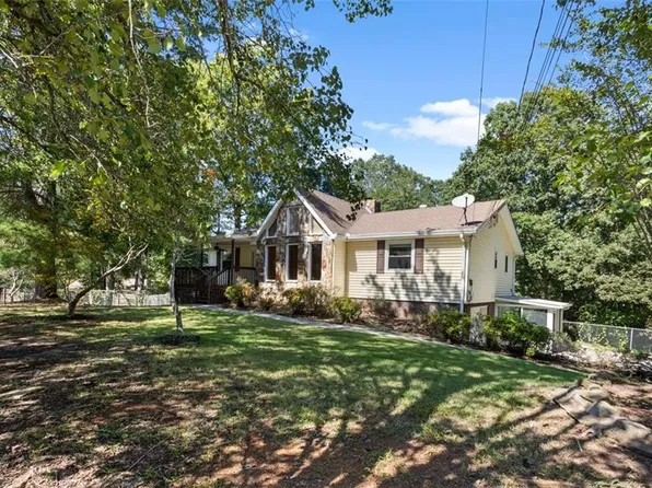 405 Waterfront Ct, Woodstock, GA 30188