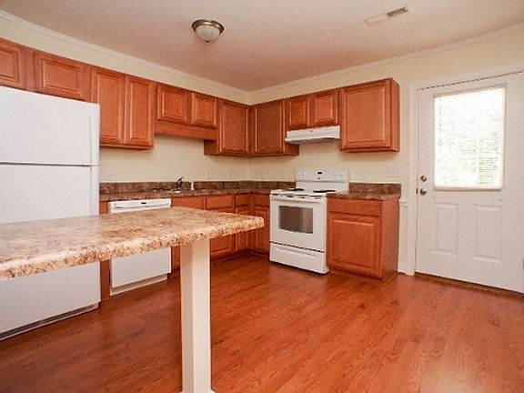 5th image of 2707 Hatteras Dr #2715