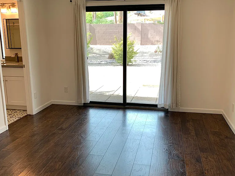 6614 E Sandra Ter — Photo 12