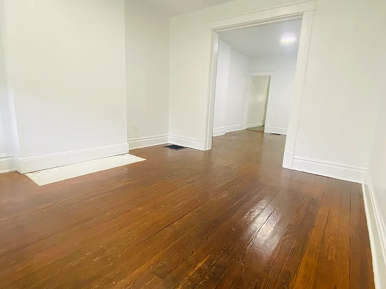 124 N Princeton Ave — Photo 21
