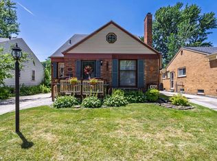 905 Maplegrove Ave, Royal Oak, MI 48067