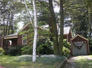 2516 Leechburg Rd, Lower Burrell, PA 15068