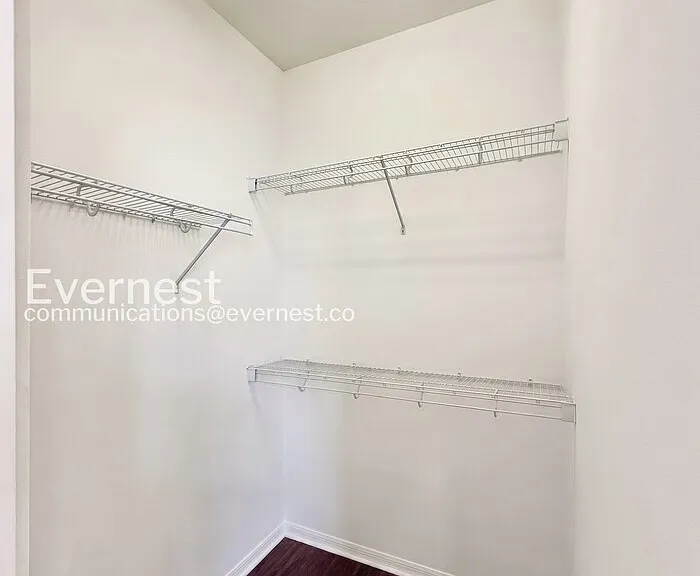 1361 Periwinkle Blue Way — Photo 19