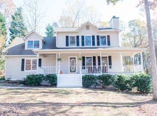 72 Montrose Ln, Sharpsburg, GA 30277