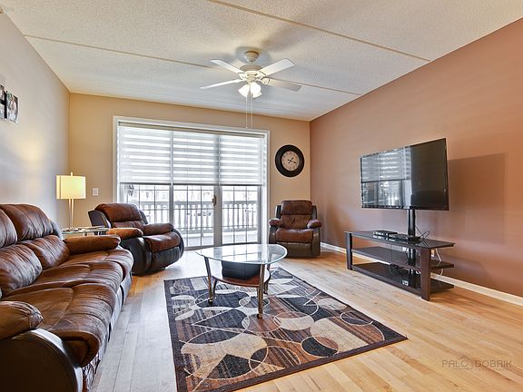 4th image of 940 Augusta Way APT 114