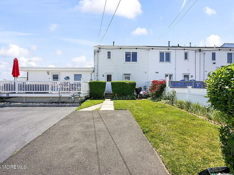 5 Vine Ct — Photo 19