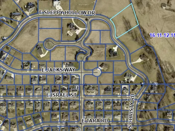 1130 E Sleepy Hollow Dr, Greensburg, IN 47240