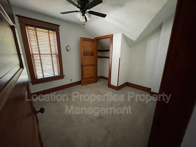 437 Ohio St — Photo 13