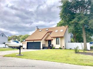 410 Seward Pl, Forked River, NJ 08731