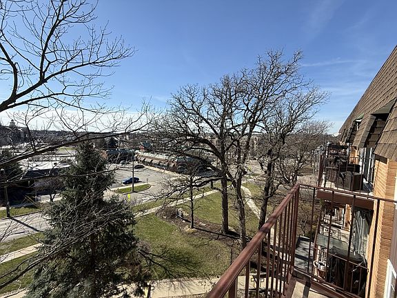 2nd image of 441 N Park Blvd APT 5F