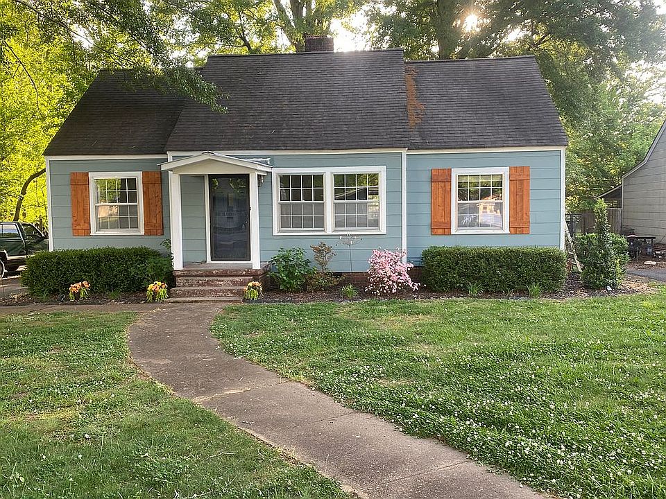 2nd image of 512 Veterans Dr