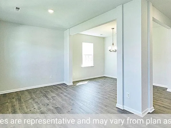 2630 Titan Village Ct #6, Winston Salem, NC 27103