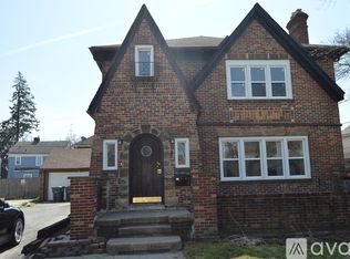 2647 Greenway St #A, Toledo, OH 43607