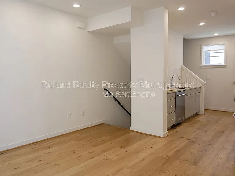 5808 17th Ave NW #B — Photo 6