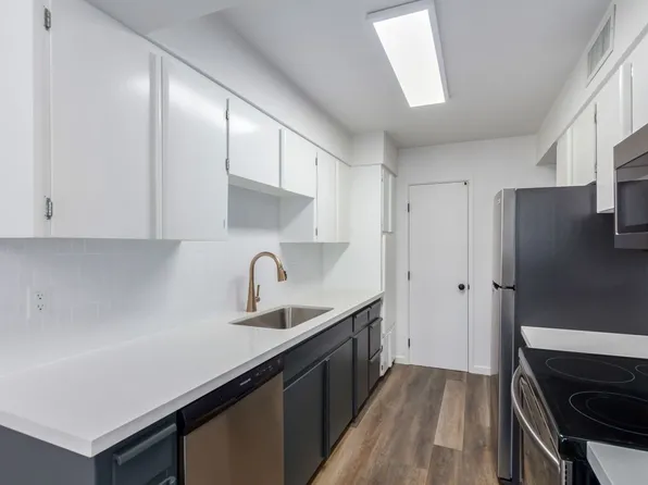 Mid-Century Gem Hidden in a Stunning, Historic Neighborhood!