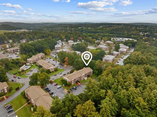 135 English Village Road Unit 303, Manchester, NH 03102