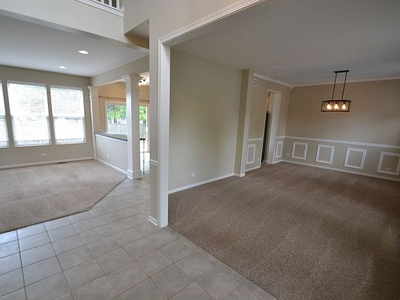 2nd image of 11715 S Glenn Cir