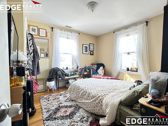 5th image of 27 Bostonia Ave Floor 2