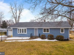 7 Makefield Cir S, Allentown, NJ 08501