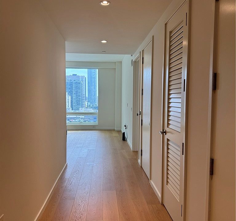 1st image of 877 Francisco St