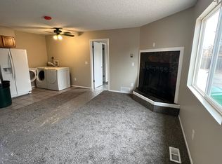 615 E Hills Rd, Colorado Springs, CO 80909