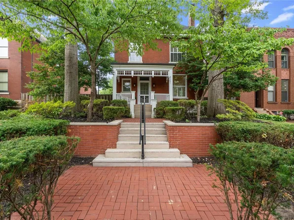 4351 Laclede Ave, Saint Louis, MO 63108