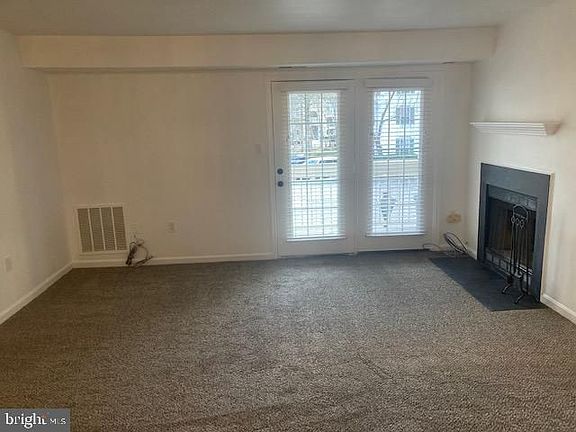 4th image of 5708 Olde Mill Ct Unit 126