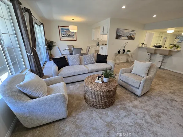 4647 Willis Ave Unit 220, Sherman Oaks, CA 91403