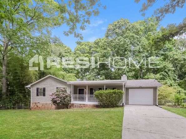 3321 Summer Wood Cir