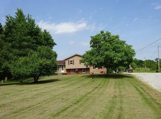 21325 Hawley Rd, Wellington, OH 44090