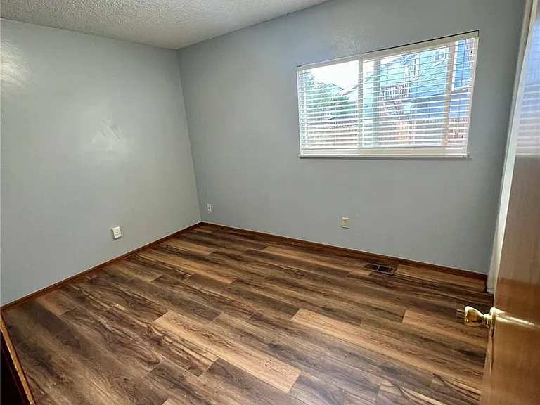 11252 W 102nd Dr — Photo 12