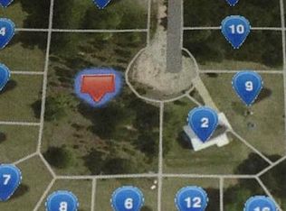 1 Meadow Ln, Lumberton, MS 39455