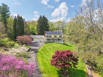 2 White Oak Farm Road, Newtown, CT, 06470