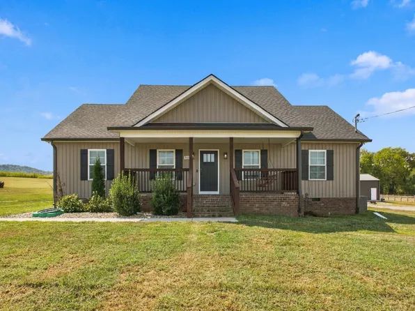 2199 Claude Fox Rd, Cornersville, TN 37047
