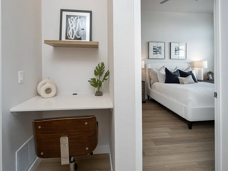 Residences at Nova West — Photo 6