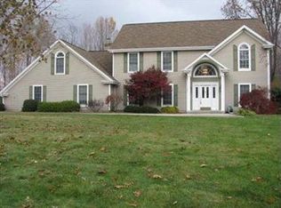 2008 Pearce Cir, Salem, OH