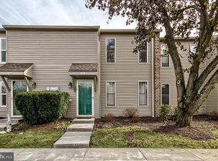 620 Mill Race Ct, Carlisle, PA 17013