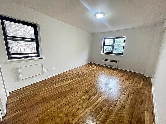 3rd image of 1130 Stadium Ave APT 2C