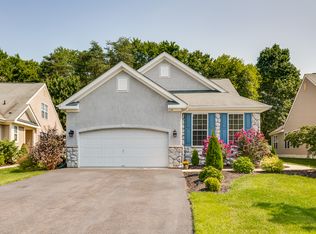 110 Glengarry Ln, Hainesport, NJ 08036