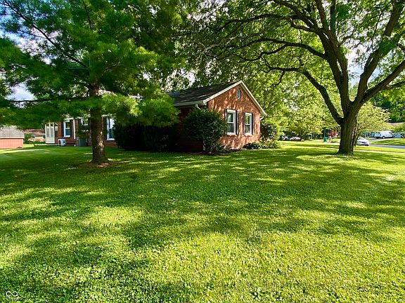 4th image of 6453 Walnut Way