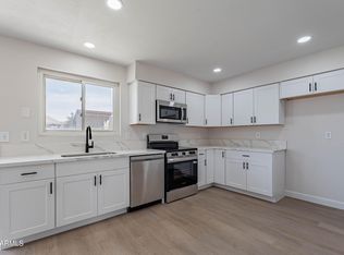 733 W El Prado Rd, Chandler, AZ 85225