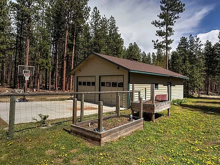 4020 Wakantanka Way — Photo 28