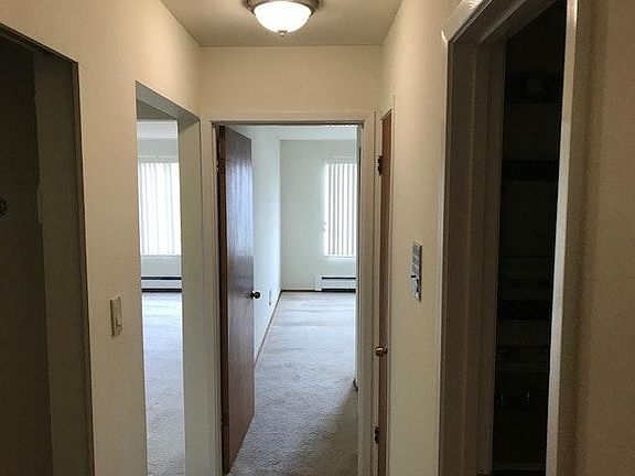 5th image of 1300 Irving St APT 19