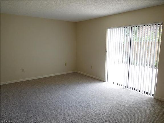4th image of 5205 Cedarbend Dr APT 2