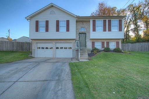 1st image of 135 Mollie Ct
