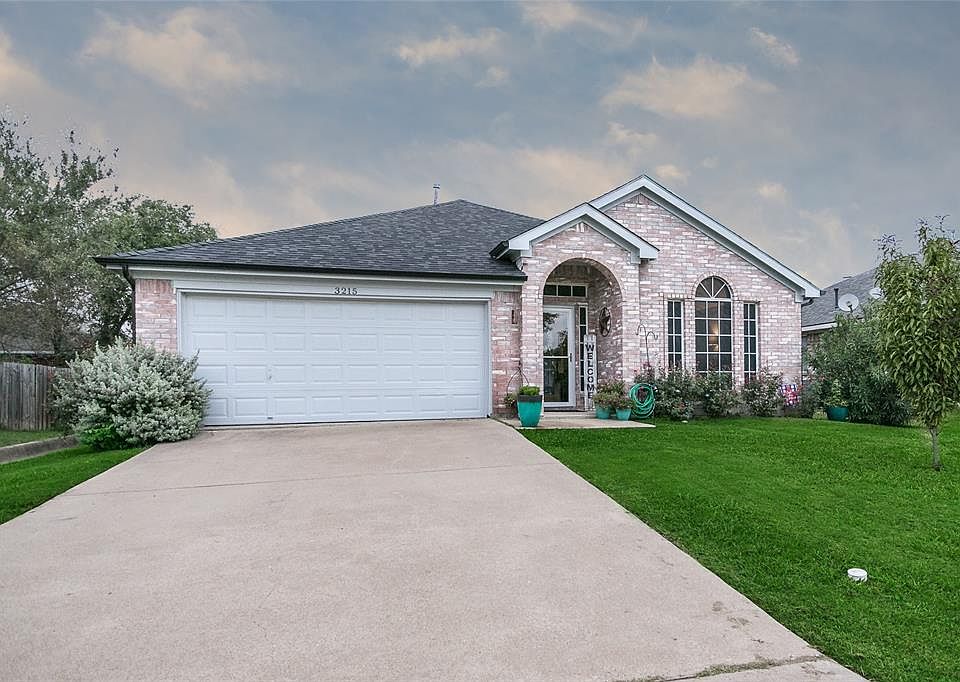 1st image of 3215 Dove Valley Ln
